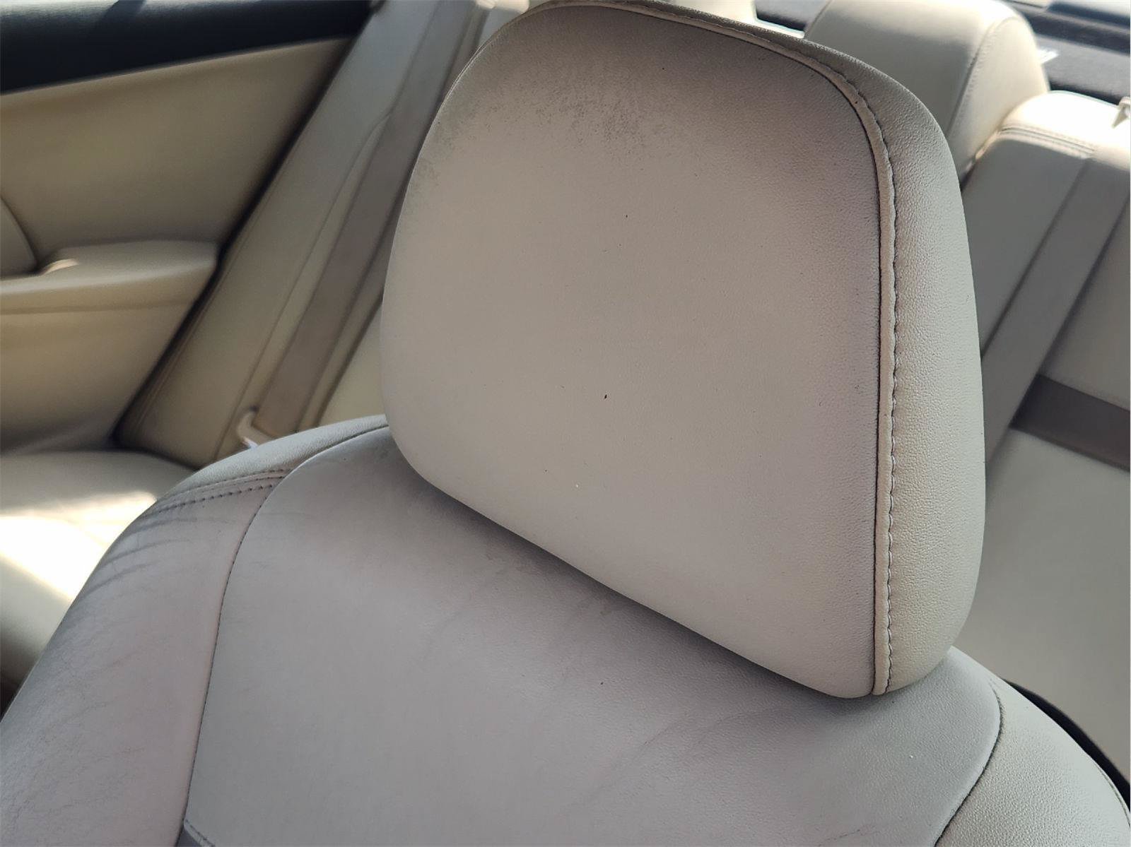 Used 2012 Toyota Camry XLE FWD image 16