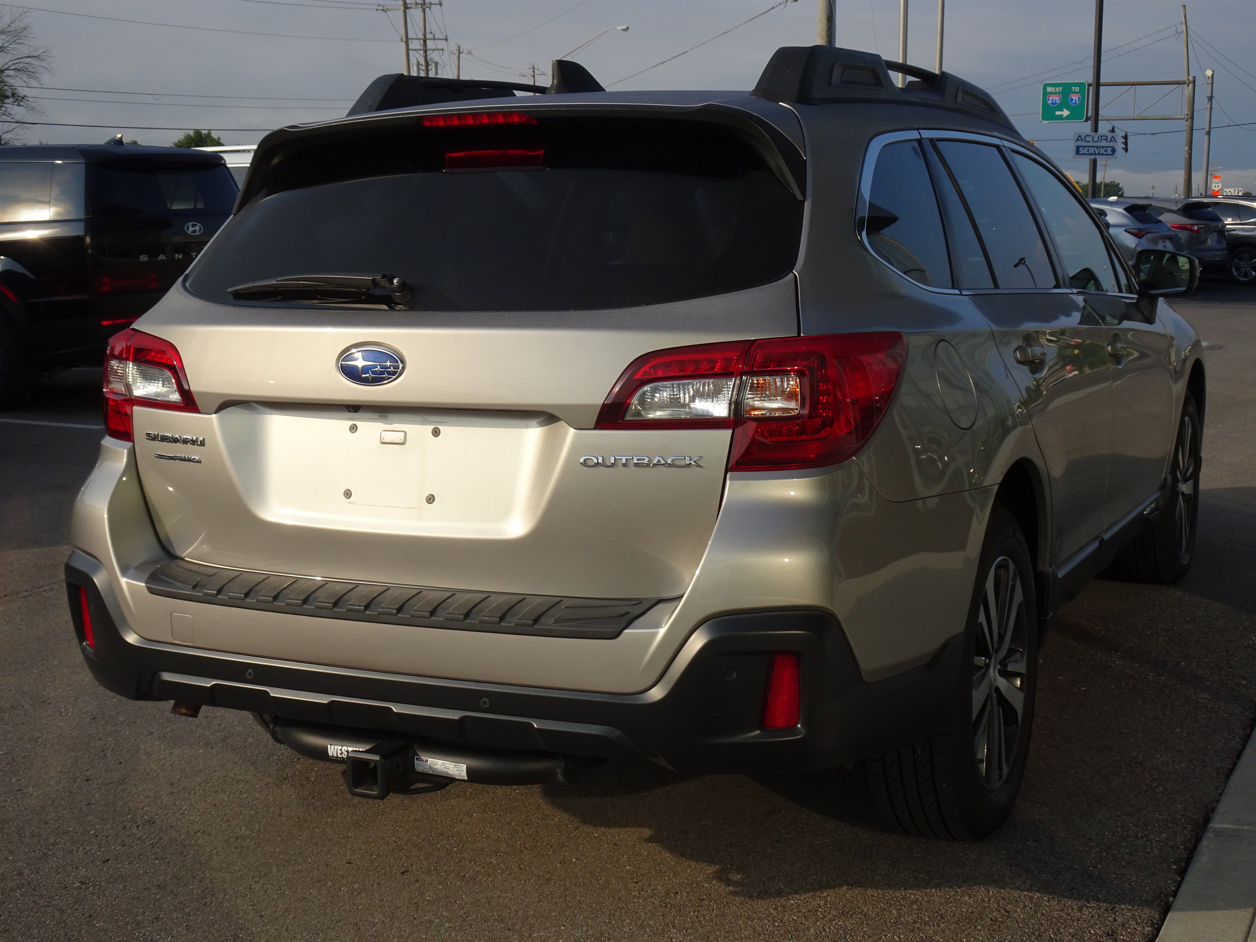 Used 2019 Subaru Outback 2.5i Limited AWD/4WD image 5