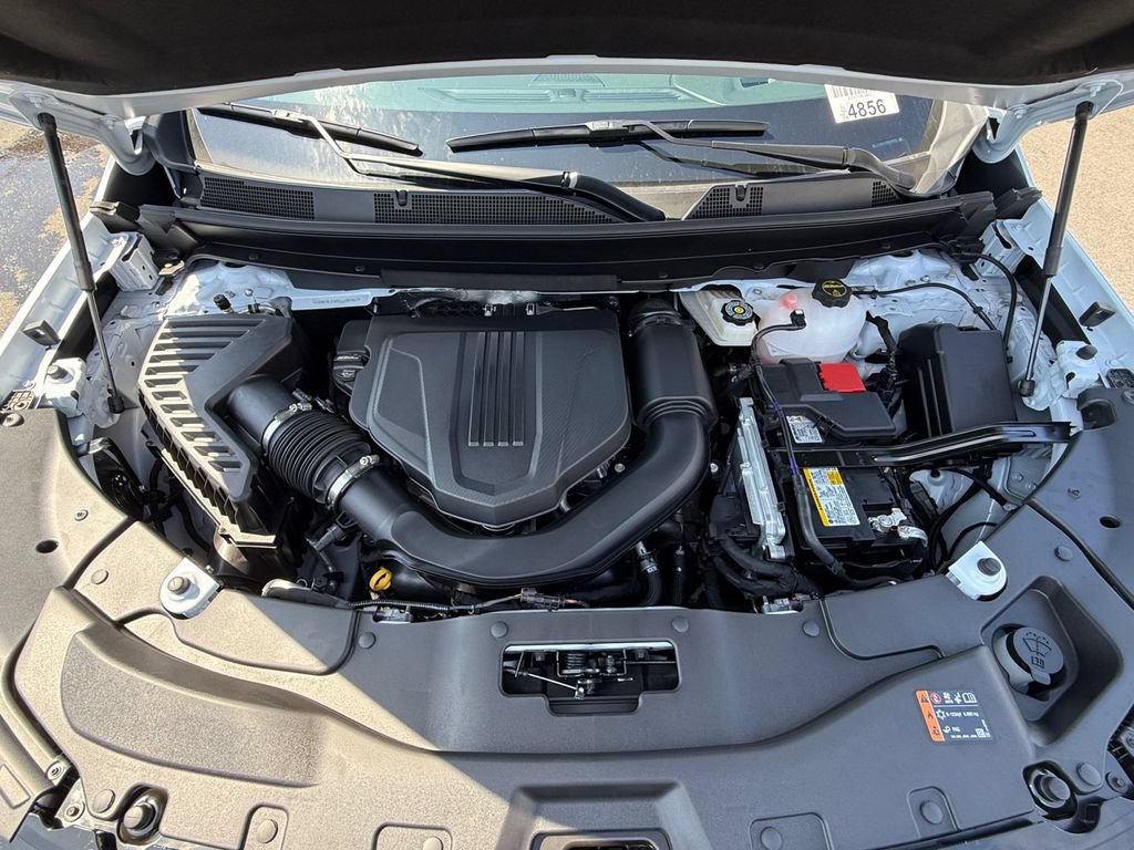 New 2027 Chevrolet Traverse RS FWD image 30