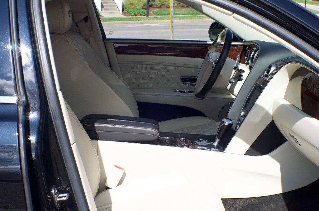 Used 2018 Bentley Flying Spur S V8 AWD/4WD image 48