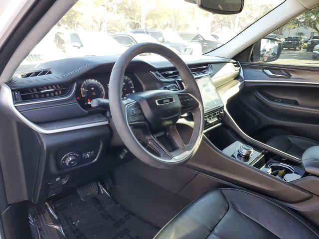 Used 2023 Jeep Grand Cherokee Limited w/ Trailer Tow Prep Group (B) image 18