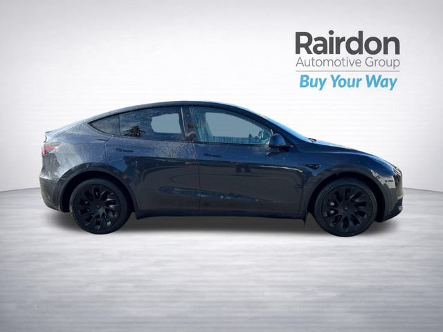 Used 2025 Tesla Model Y Long Range AWD/4WD image 8