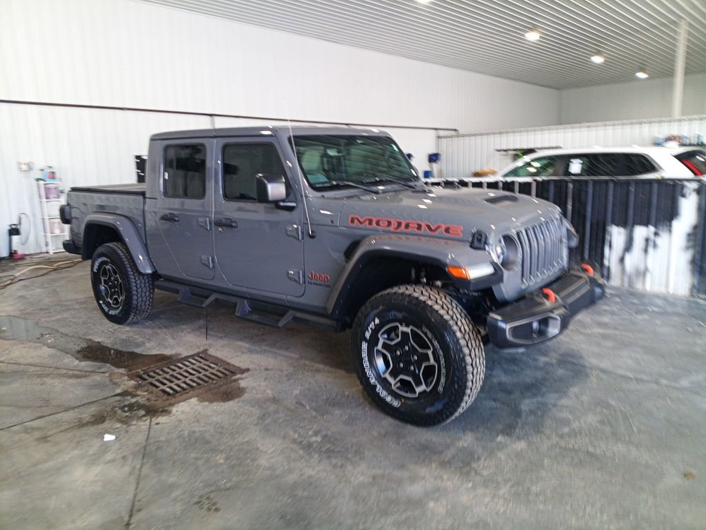 Used 2020 Jeep Gladiator Mojave AWD/4WD image 7