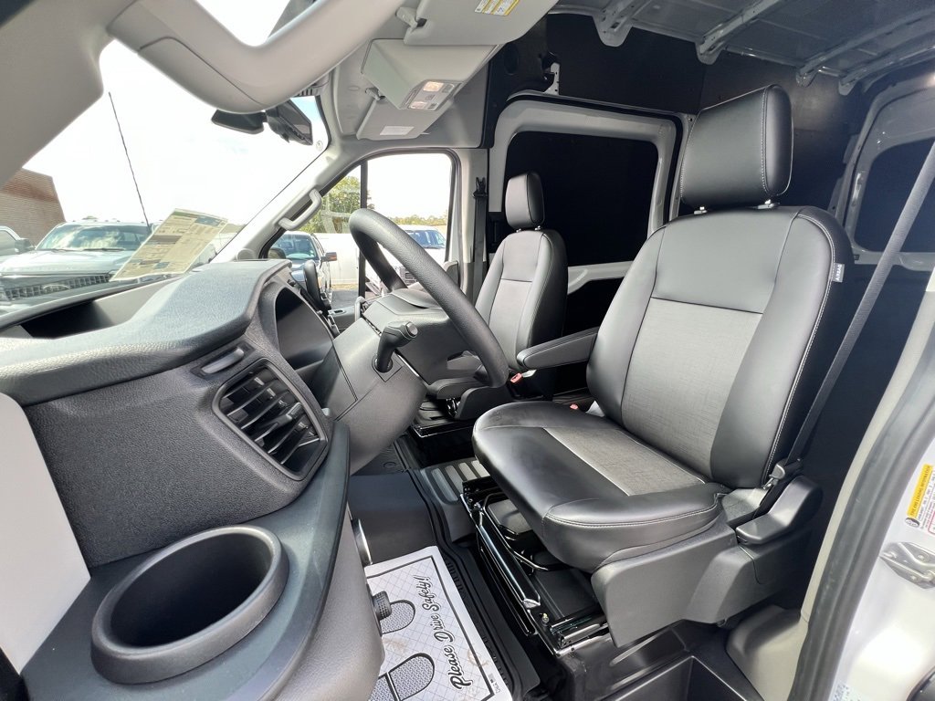 New 2025 Ford Transit 250 148 High Roof w/ Load Area Protection Package image 10