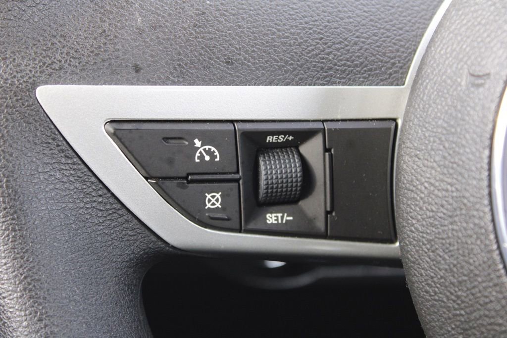 Used 2010 Chevrolet Camaro LS image 23