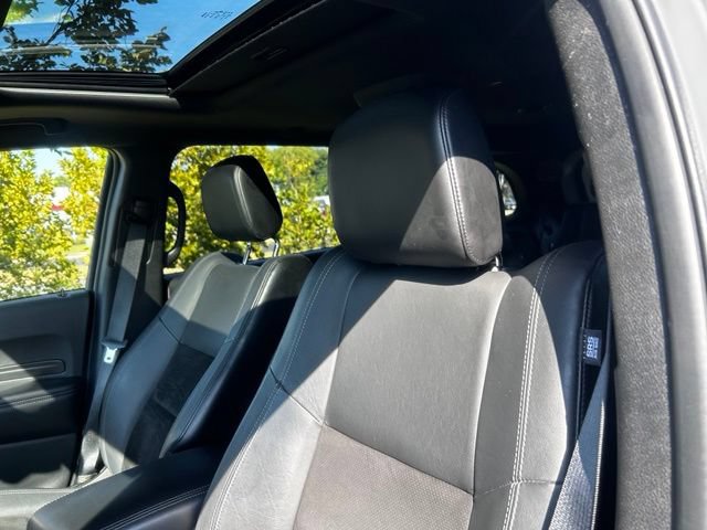 Used 2022 Dodge Durango GT AWD/4WD image 11