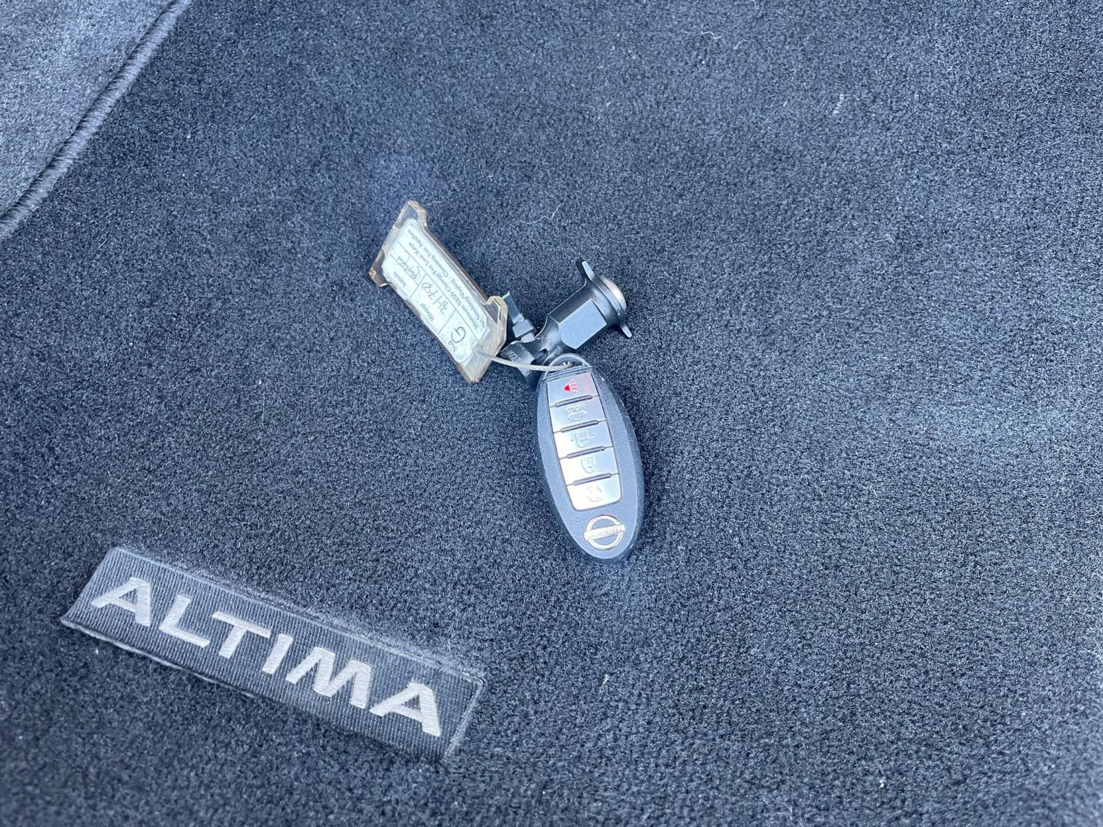 Used 2024 Nissan Altima 2.5 SV image 22