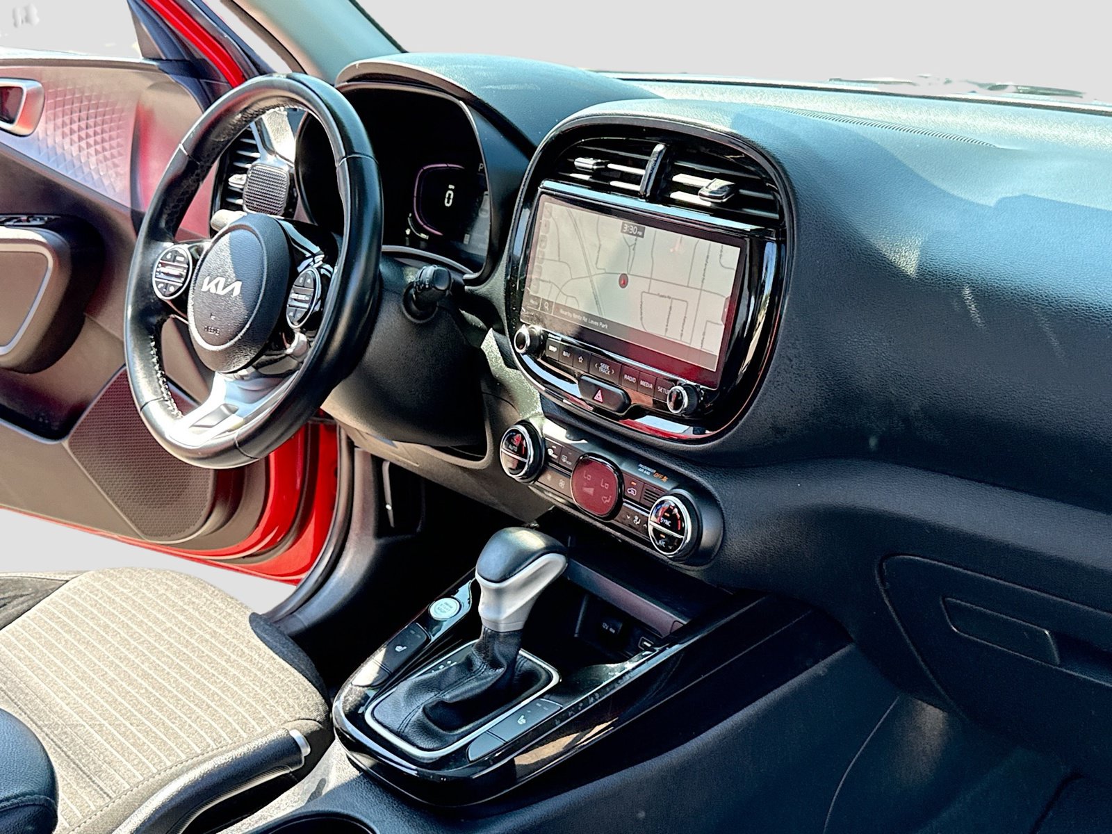 Used 2023 Kia Soul EX FWD image 5