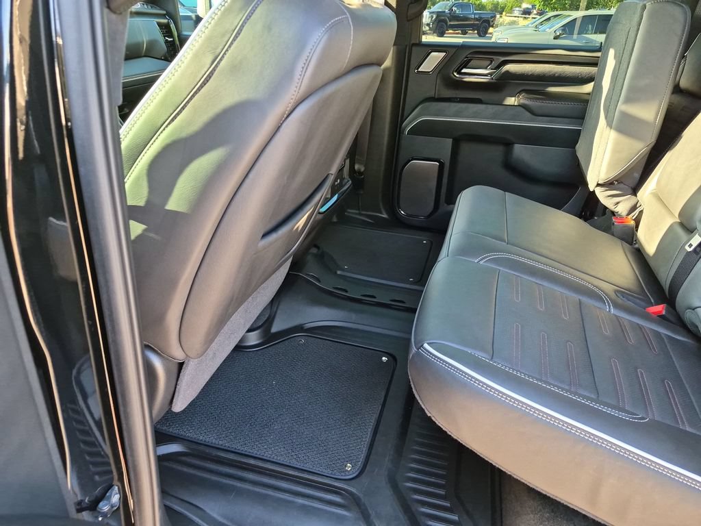 Used 2025 GMC Sierra 2500 AT4X AWD/4WD image 38