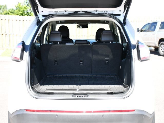 Used 2018 Ford Edge Titanium w/ Equipment Group 302A AWD/4WD image 34