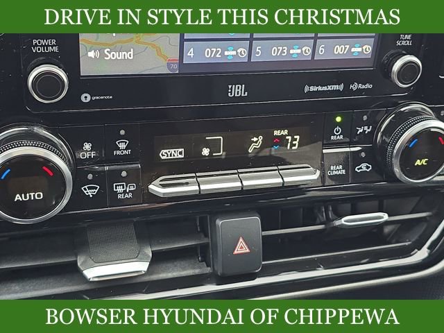 Used 2020 Toyota Highlander Limited image 18