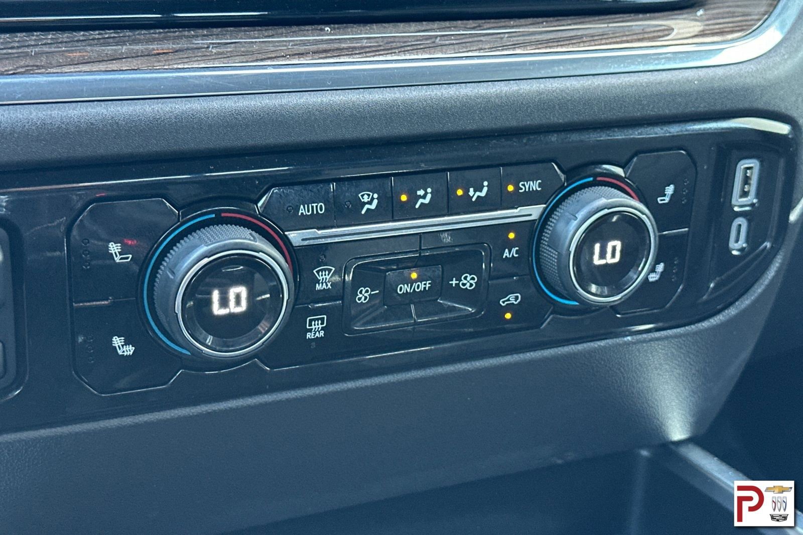 Certified 2024 Chevrolet Silverado 1500 LT Trail Boss w/ Convenience Package II image 25