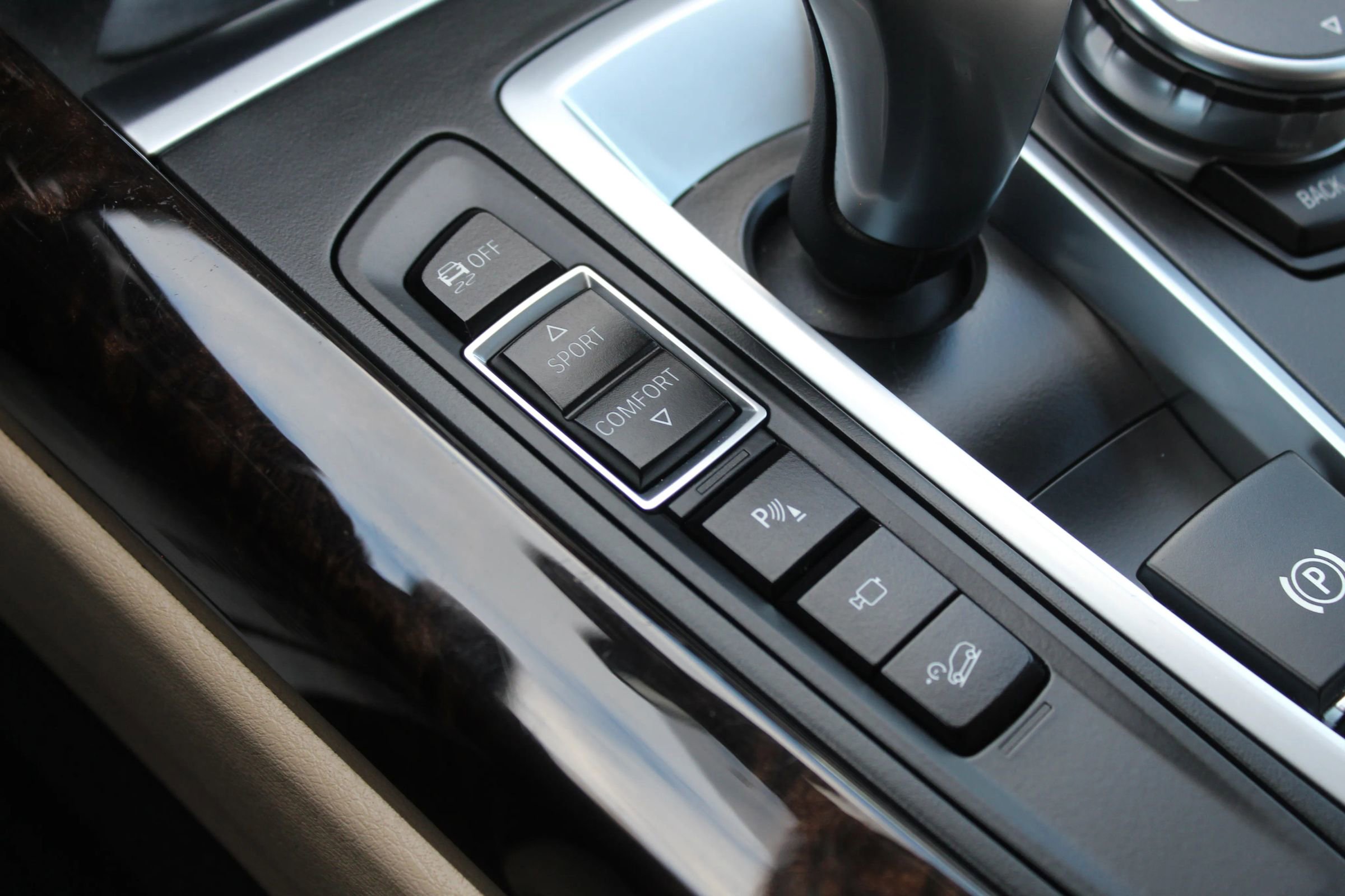 Used 2016 BMW X5 xDrive50i image 33