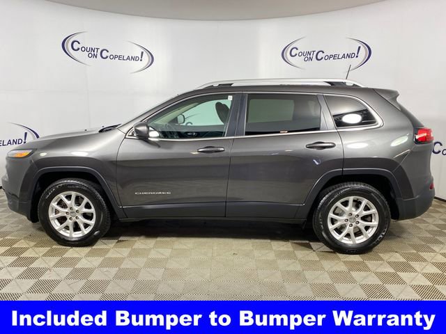 Used 2017 Jeep Cherokee Latitude w/ True North Edition image 2