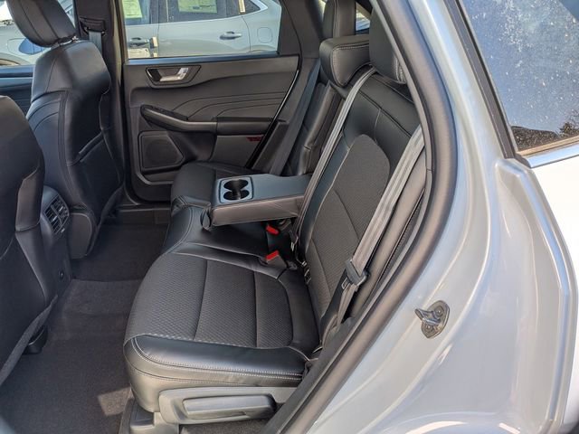 New 2026 Ford Escape SE image 12