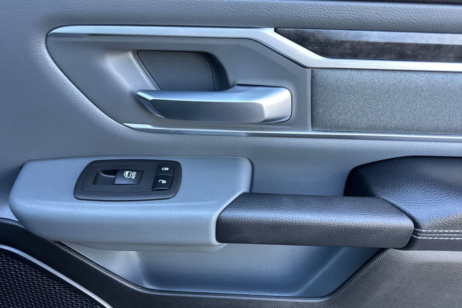 Used 2022 RAM 1500 Big Horn RWD image 18