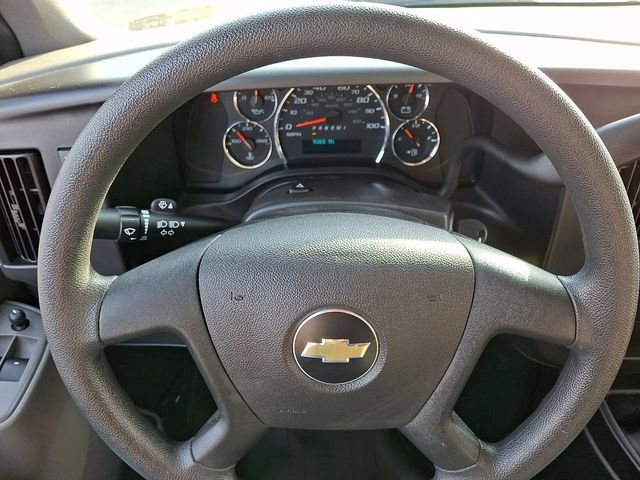 Used 2024 Chevrolet Express 2500 Extended image 18