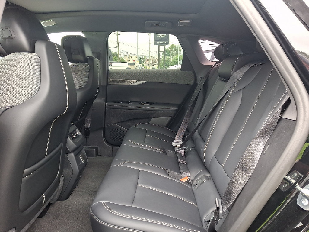 New 2027 Cadillac Optiq Sport AWD/4WD image 5
