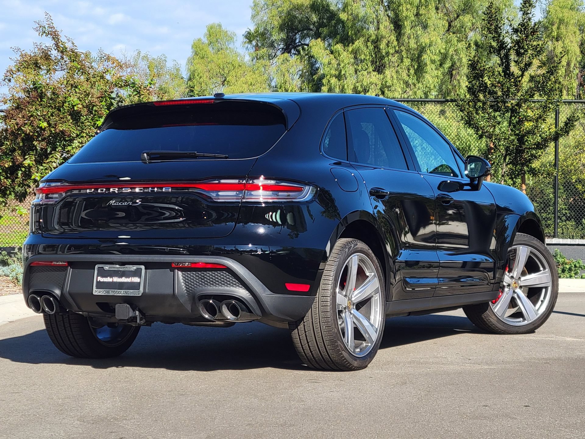 New 2025 Porsche Macan S AWD/4WD image 7