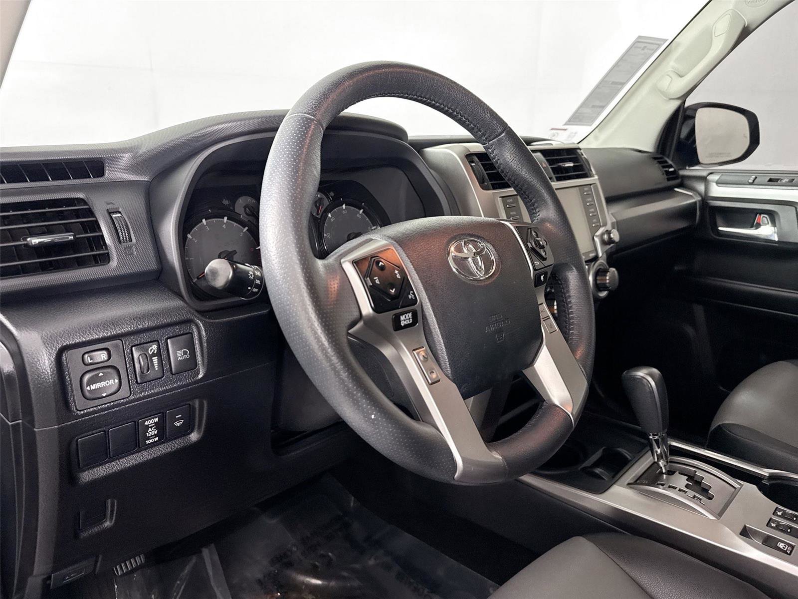 Certified 2022 Toyota 4Runner SR5 Premium w/ Moonroof Package image 4