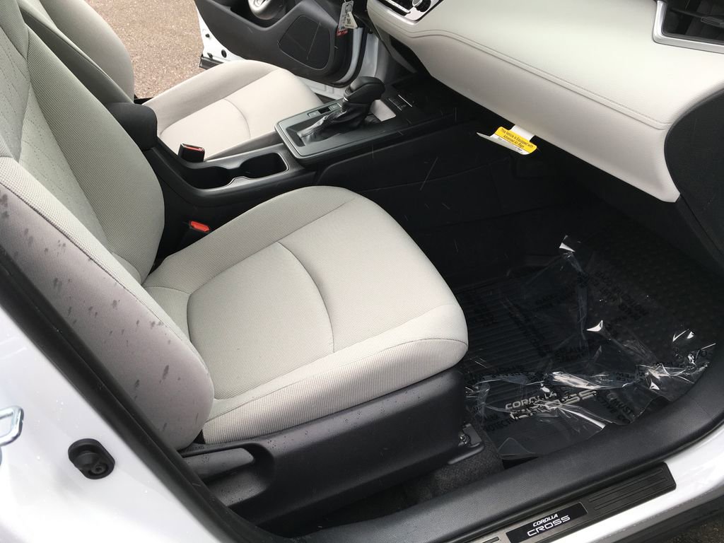 New 2026 Toyota Corolla Cross L AWD/4WD image 28