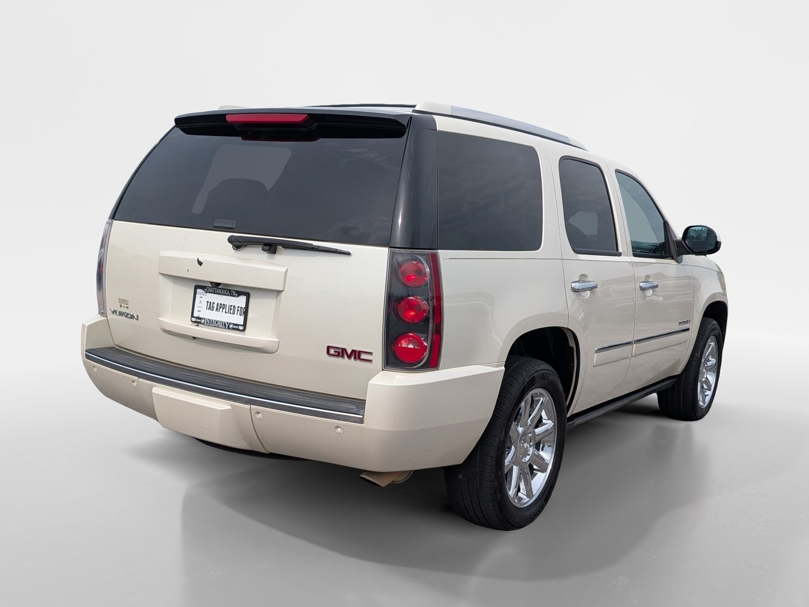 Used 2014 GMC Yukon Denali AWD/4WD image 6