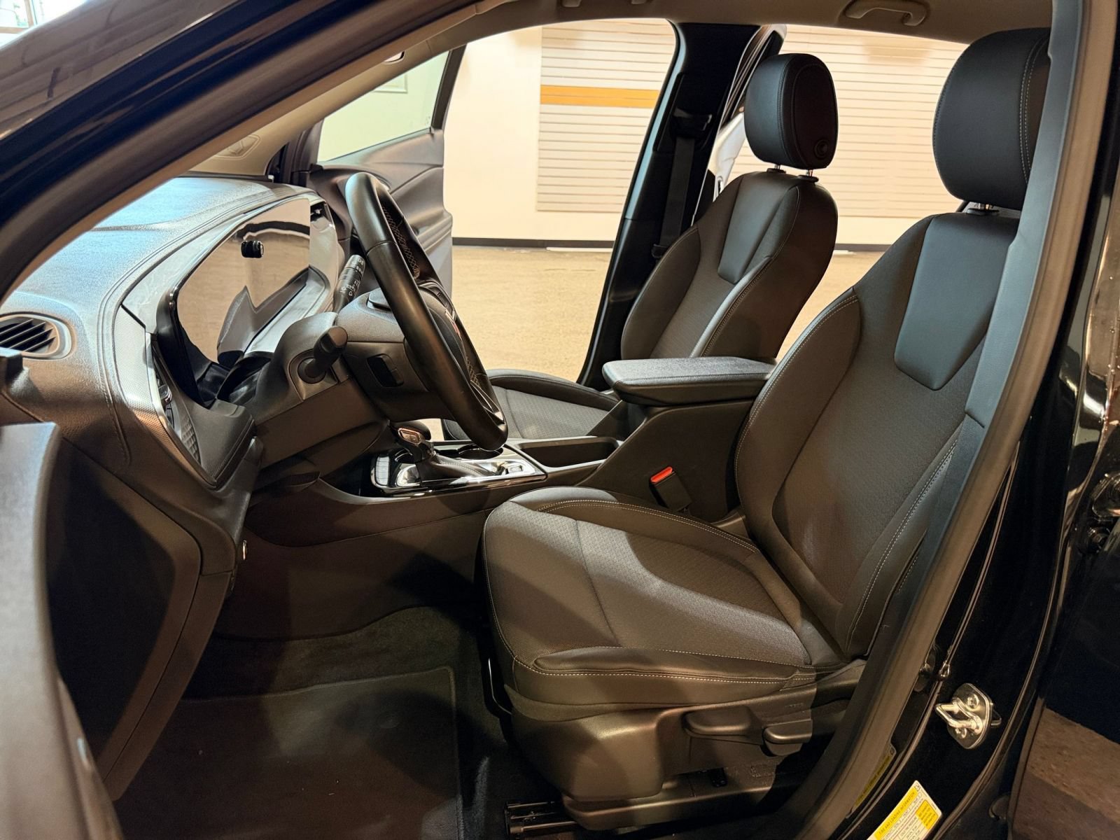 Used 2026 Buick Encore GX Preferred FWD image 25