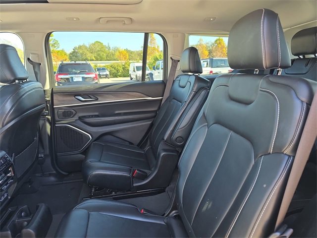 Used 2021 Jeep Grand Cherokee L Limited image 16