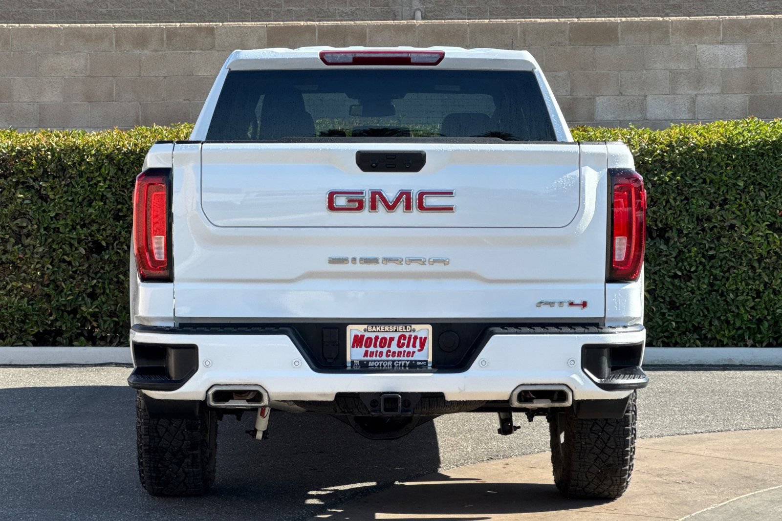 Certified 2025 GMC Sierra 1500 AT4 AWD/4WD image 5