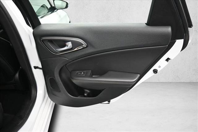 Used 2015 Chrysler 200 C w/ Navigation & Sound Group I FWD image 26