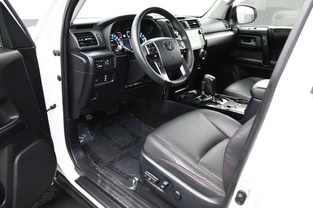Used 2019 Toyota 4Runner TRD Pro AWD/4WD image 2