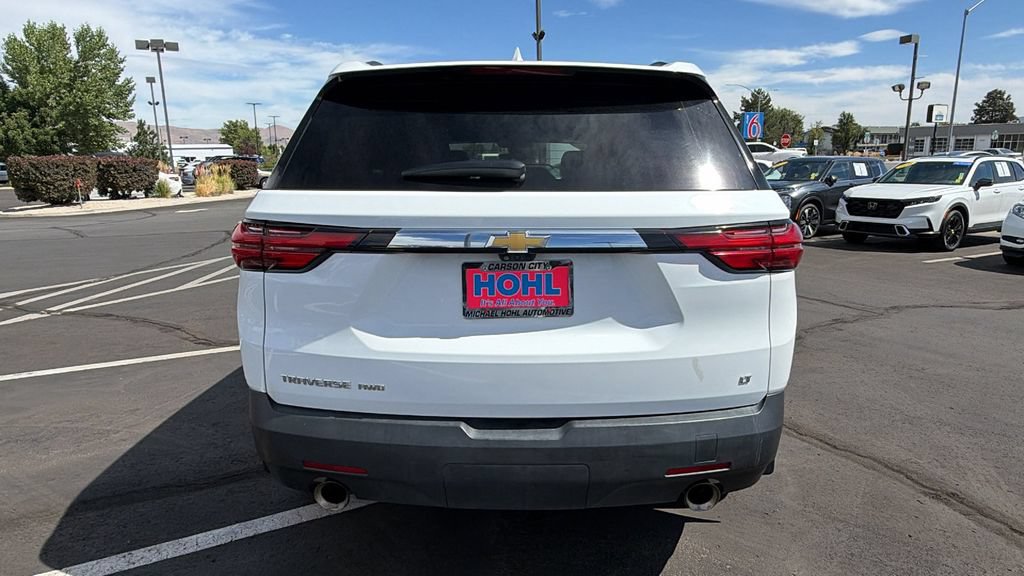 Used 2023 Chevrolet Traverse LT w/ LT Premium Package AWD/4WD image 4