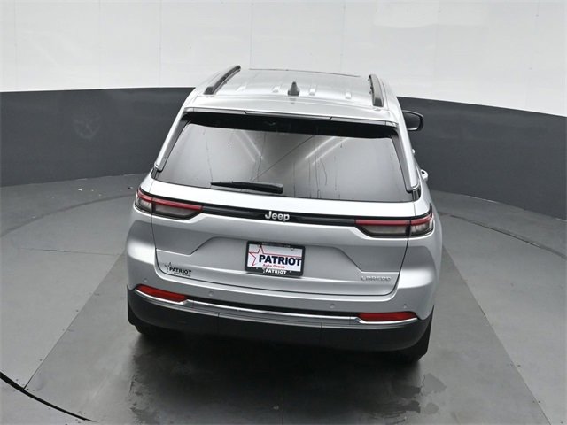 New 2025 Jeep Grand Cherokee Laredo image 31