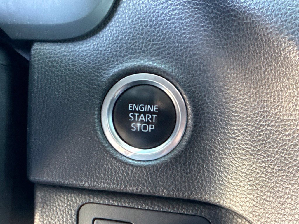 Used 2022 Toyota Tundra SR5 w/ Convenience Package RWD image 25