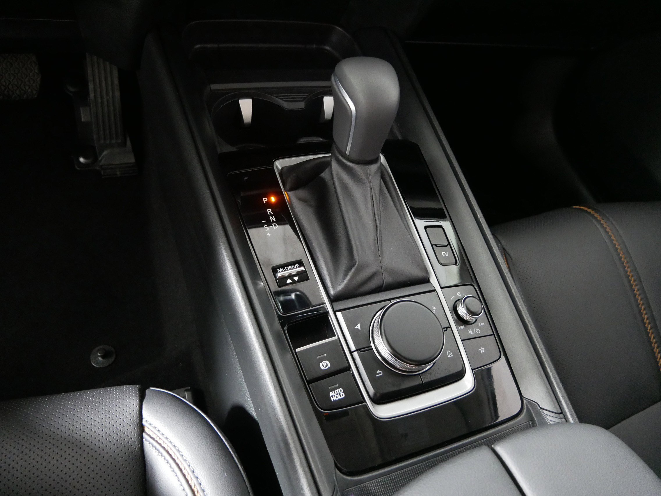 Used 2025 MAZDA CX-50 AWD 2.5 Hybrid w/ Weather Package image 24