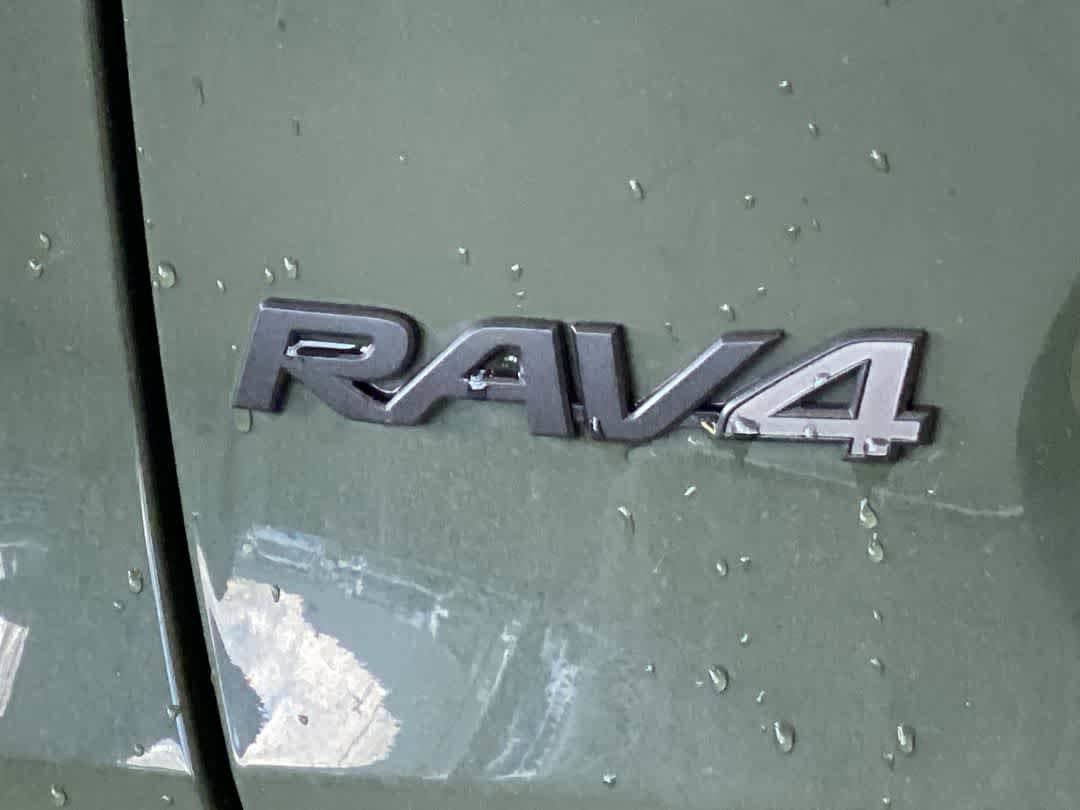 Used 2024 Toyota RAV4 Adventure w/ Convenience Package AWD/4WD image 11