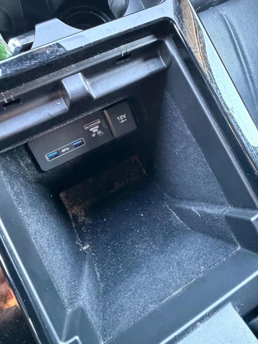 Used 2020 Land Rover Range Rover Evoque S image 30