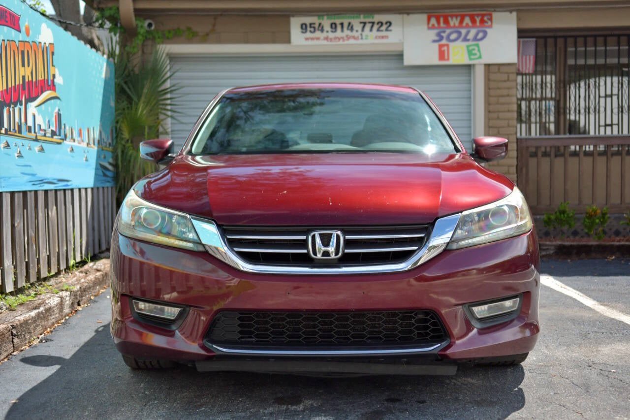 Used 2013 Honda Accord Sport image 2