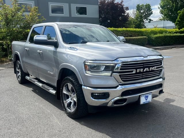 Used 2019 RAM 1500 Laramie AWD/4WD image 1