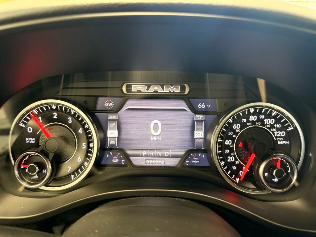 Used 2019 RAM 1500 Big Horn AWD/4WD image 33