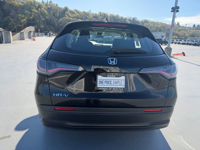 Certified 2024 Honda HR-V LX image 8
