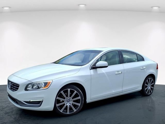 Used 2016 Volvo S60 T5 Premier w/ Climate Package AWD/4WD image 2