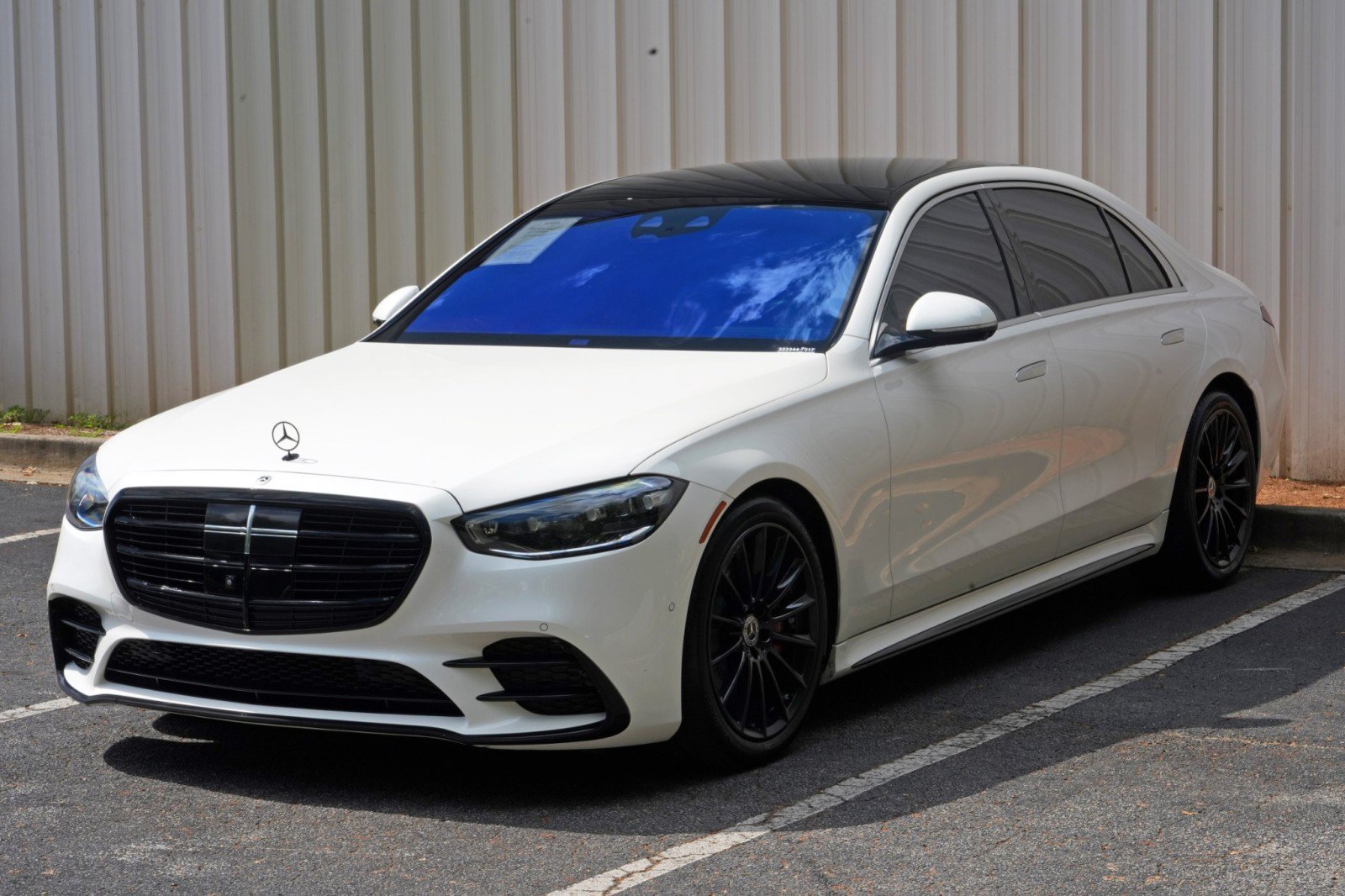 Used 2023 Mercedes-Benz S 500 4MATIC w/ AMG Line image 56