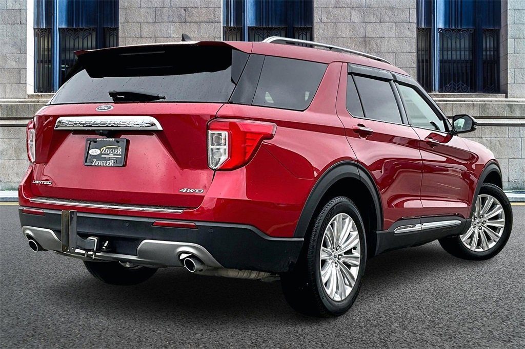 Certified 2022 Ford Explorer Limited w/ Equipment Group 301A image 11
