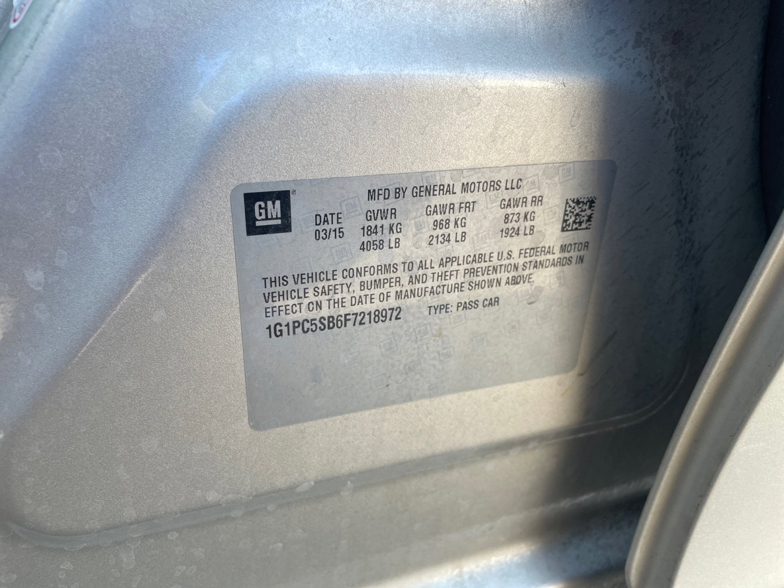 Used 2015 Chevrolet Cruze LT w/ Technology Package FWD image 34