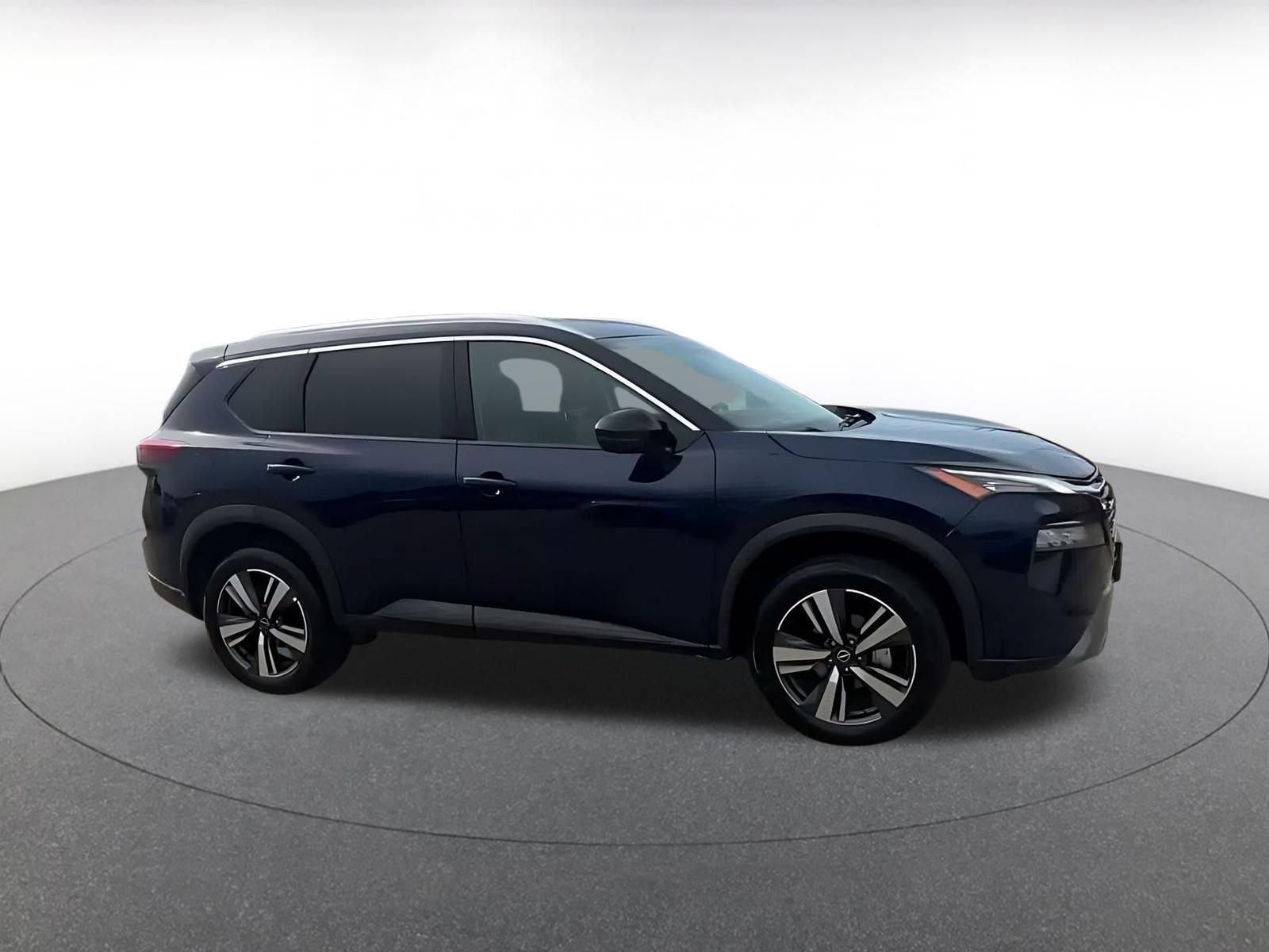 Used 2026 Nissan Rogue SL FWD video 2