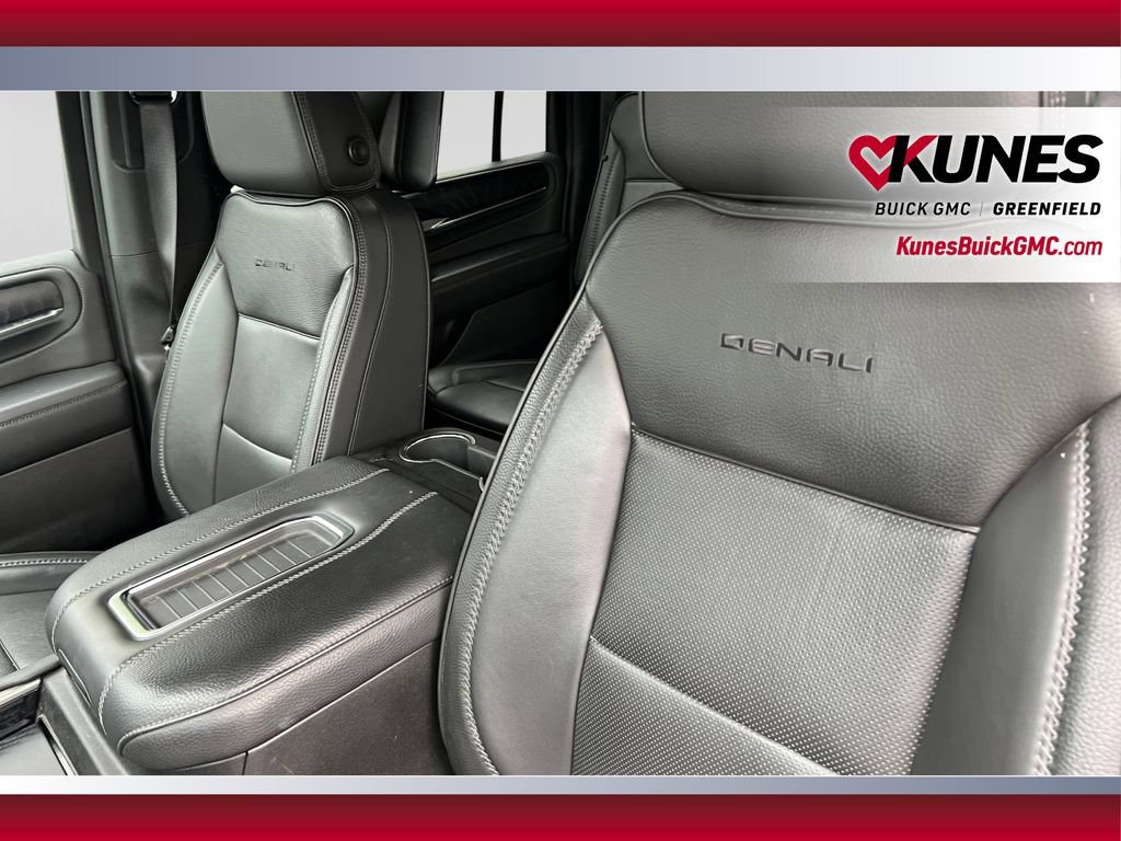 Used 2024 GMC Yukon XL Denali w/ Denali Reserve Package AWD/4WD image 18