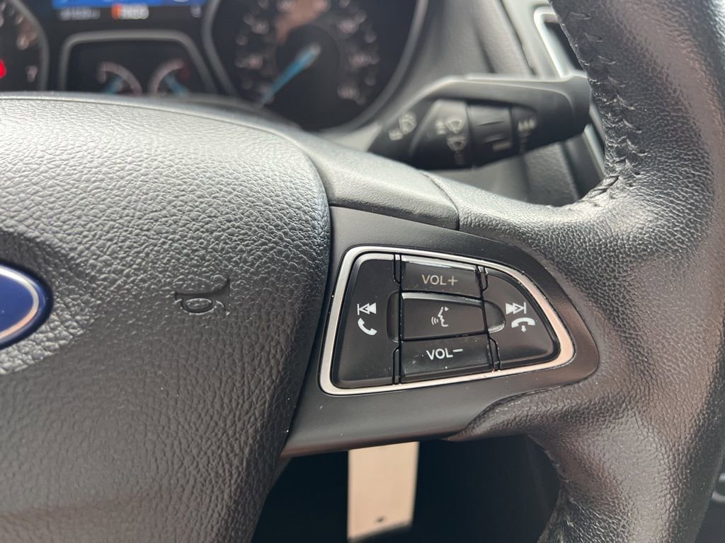Used 2018 Ford Focus SEL w/ Cold Weather Package image 27