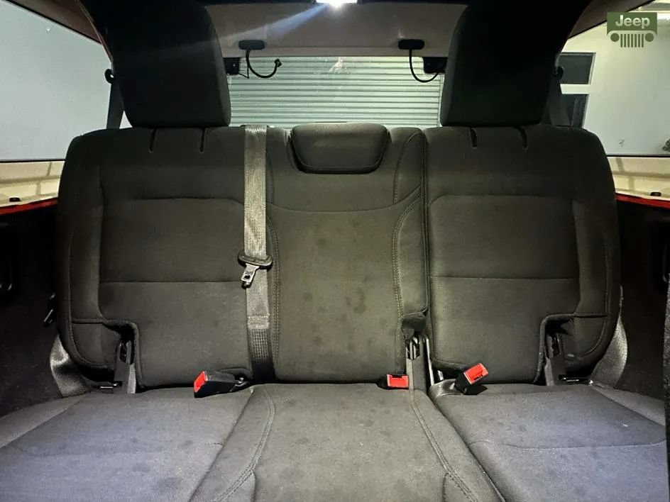 Used 2019 Jeep Wrangler Unlimited Sport S AWD/4WD image 22