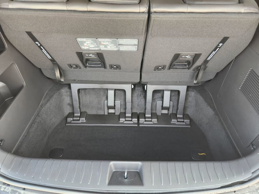 New 2026 Kia Carnival EX image 22